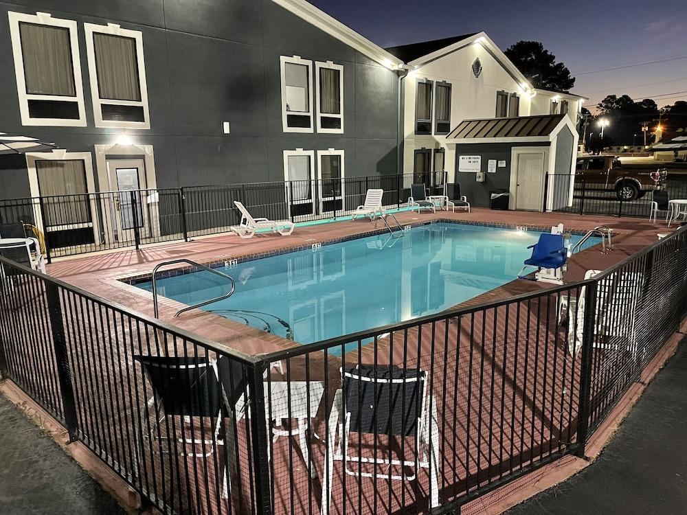 Baymont By Wyndham Caddo Valley/Arkadelphia Exterior photo